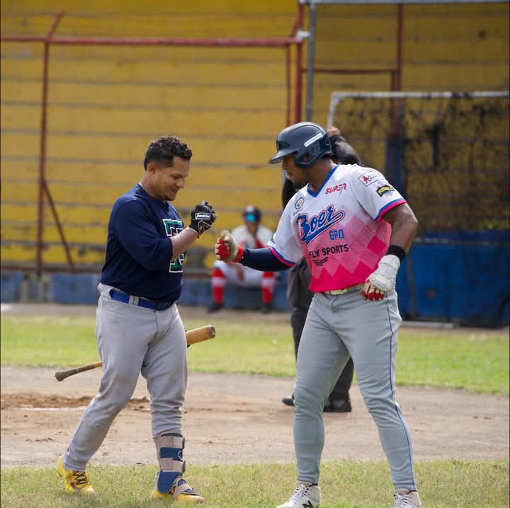 El Bóer vence a Granada en partido de fogueo