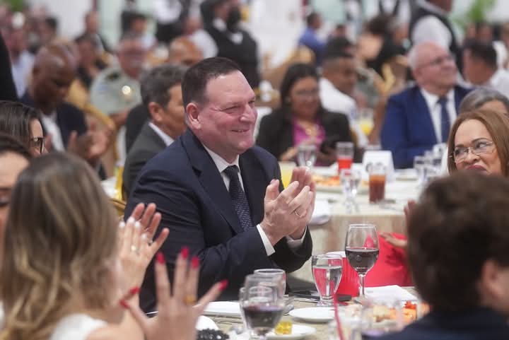 Gala de la ACDN fue dedicada a Nemesio Porras