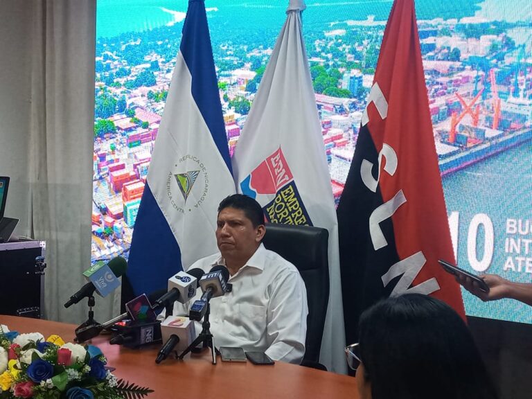 Nacionales y extranjeros disfrutan de Puertos Turísticos