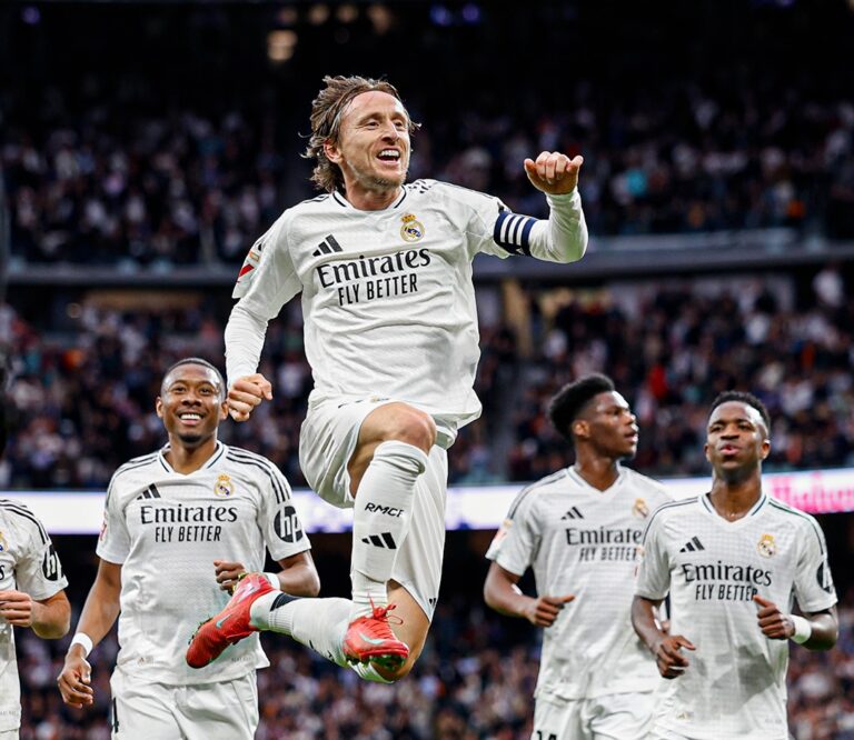 Real Madrid sigue en la lucha por la Liga Española