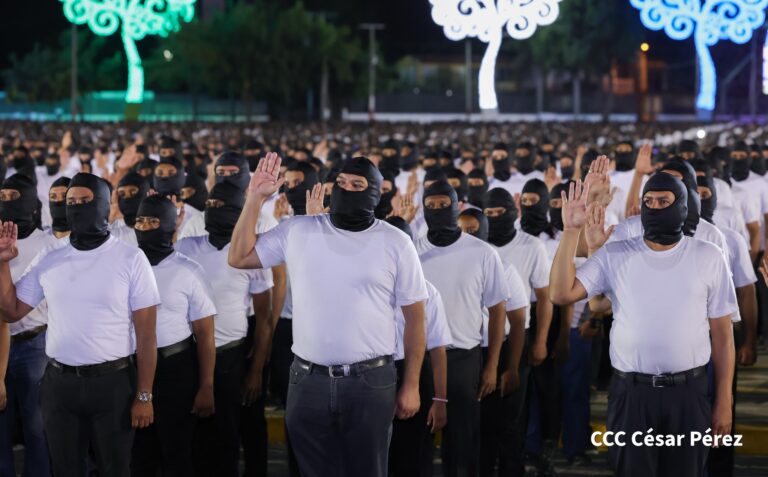 Juramentan a Policía Voluntaria Comandante Julio Buitrago