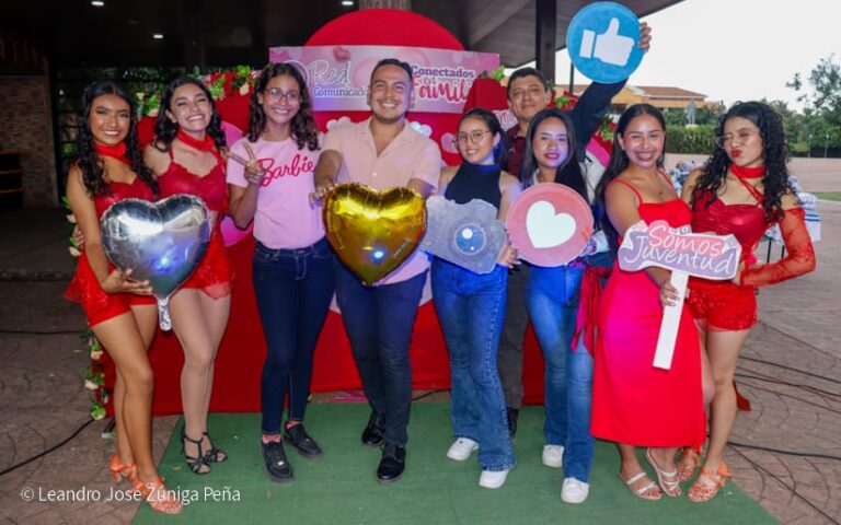 MINJUVE organiza Feria del Amor y Alegría