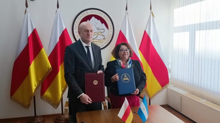 Nicaragua y Osetia del Sur firman acuerdo de exención de visado