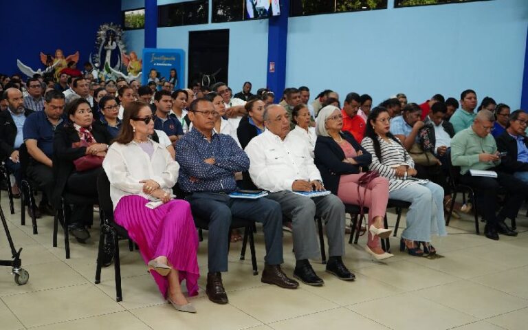 Presentan II Fase Estrategia Nacional de Educación