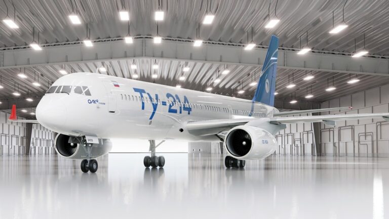Rusia entregará este año primeros aviones Tu-214