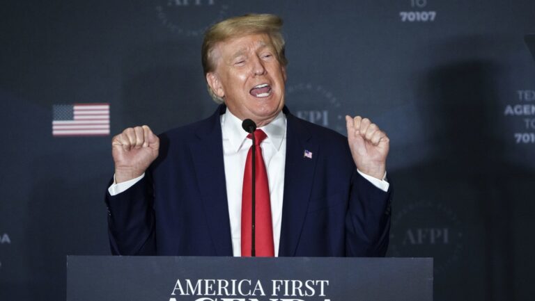 Trump continúa con su amenaza de recuperar el Canal de Panamá