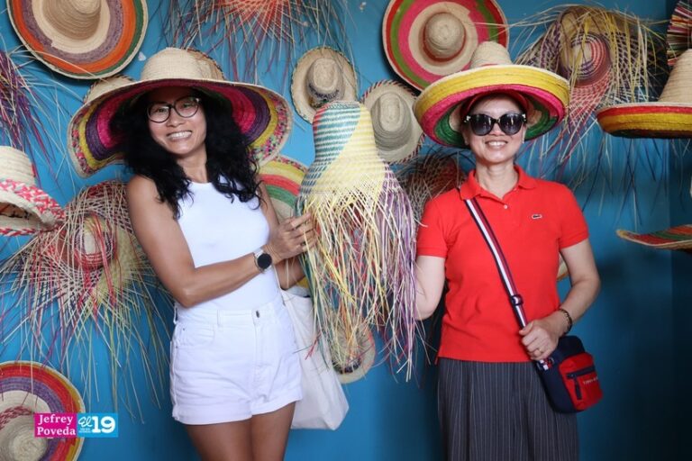 Mercado de artesanías de Masaya es visitado por turistas de Vietnam