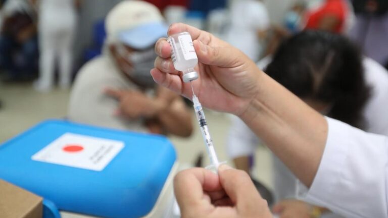 Copresidenta de Nicaragua informa sobre temas de salud