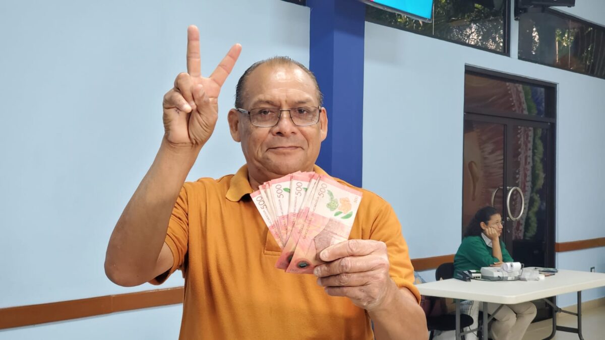 Gobierno garantiza pago del salario a trabajadores de Educación.