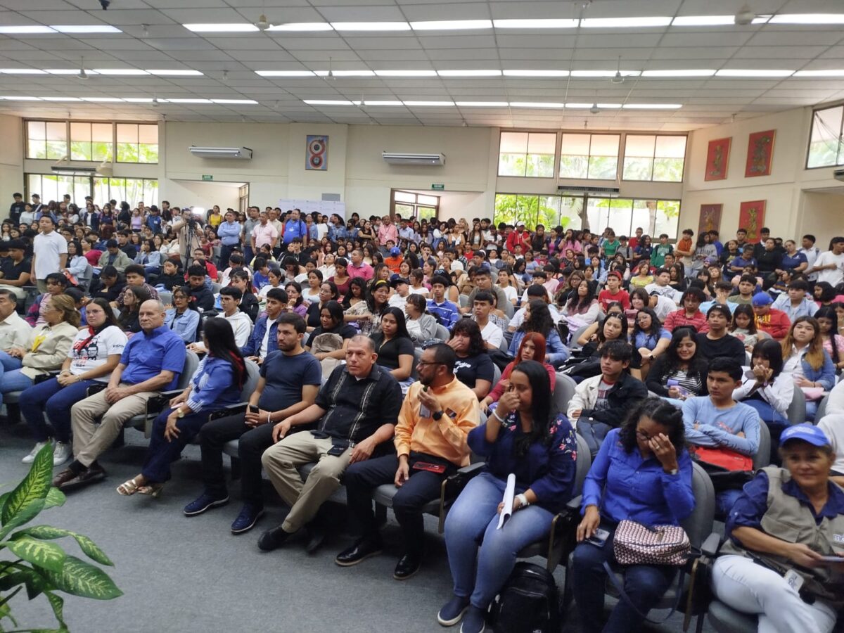 Alcaldía organiza homenaje con universitarios a Sandino