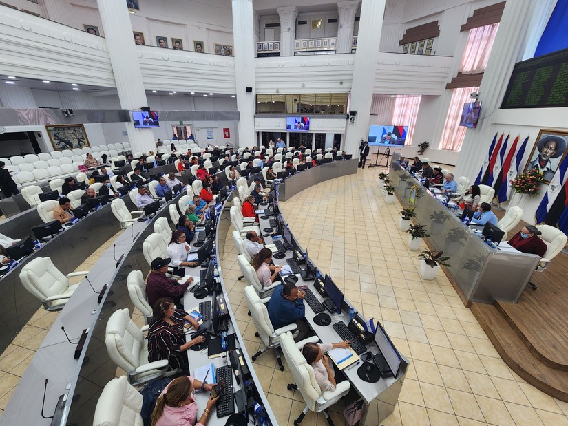 Aprueban en lo general reformas al Código Militar