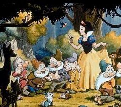 La magia de Disney vuelve a la gran pantalla con "Blancanieves" (2025), una versión live-action que no solo reinterpreta el clásico animado de 1937, sino que también desafía las narrativas convencionales de los cuentos de hadas.