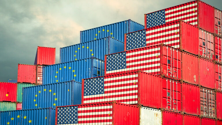 Canciller de Bélgica dice que hay que golpear a EEUU donde más le duele