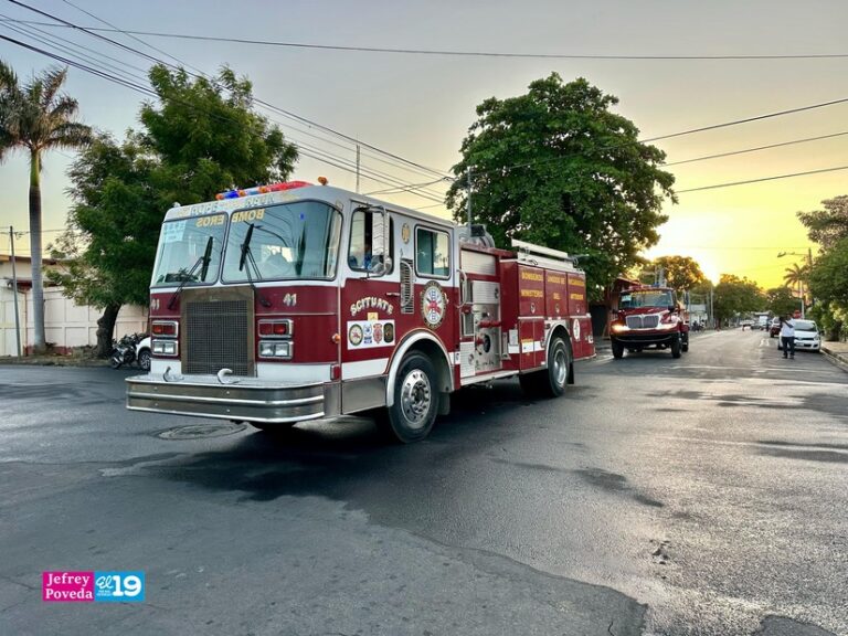 Cisternas trasladadas a nueva estación de bomberos en el municipio de León