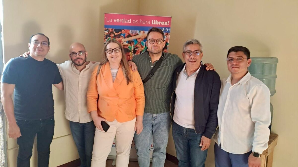 Comunicadores de la Agencia de Noticias Sputnik visita Radio Nicaragua