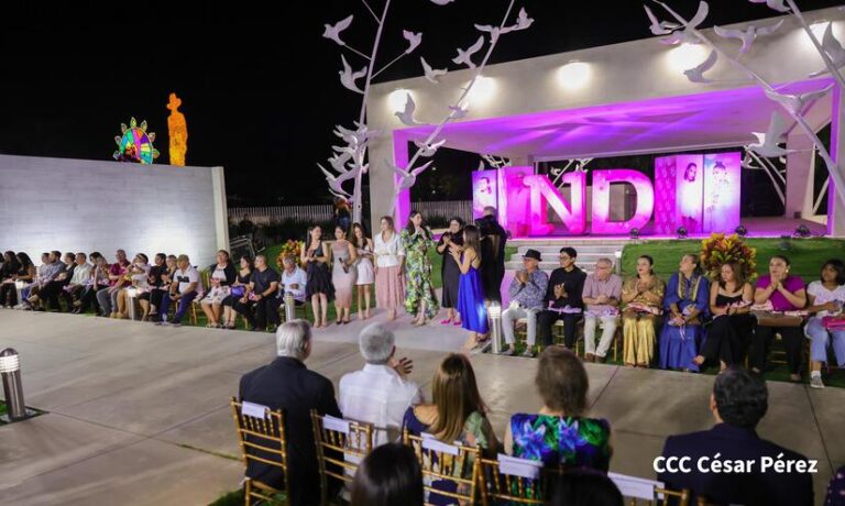 Copresidenta de Nicaragua felicita a Nicaragua Diseña
