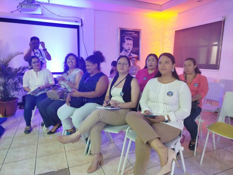 Destacan protagonismo de las mujeres en la innovación y tecnología