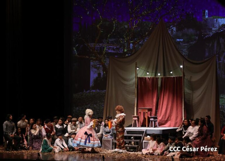 Presentan la obra lírica “Payasos” en el Teatro Nacional Rubén Darío