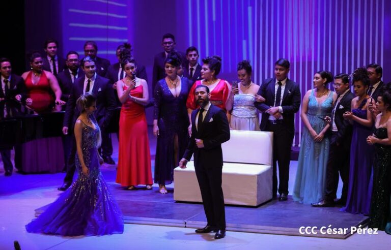 Incanto presenta La Triavata en el Teatro Rubén Darío