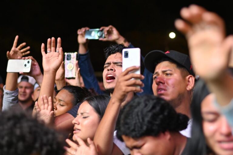 JUVENTUD CRISTIANA, POR AMOR A NICARAGUA