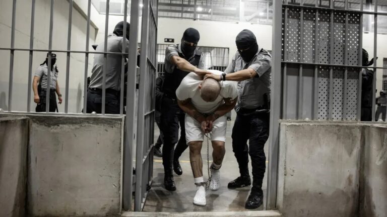 Venezuela convoca a una gran marcha a favor de los migrantes