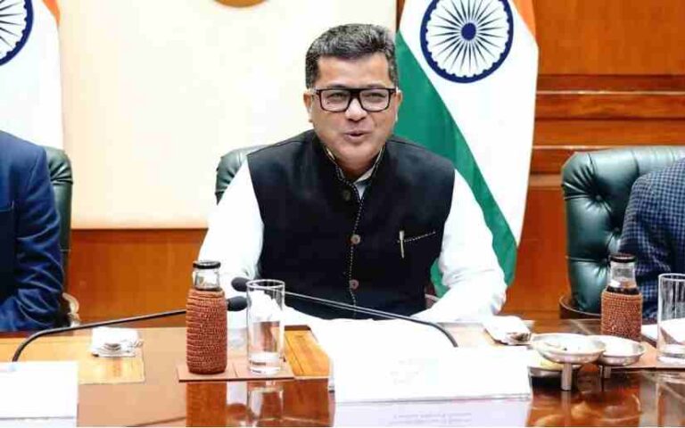 Anuncian visita de Estado del Ministro de Estado de Asuntos Exteriores y Textiles de la República de India