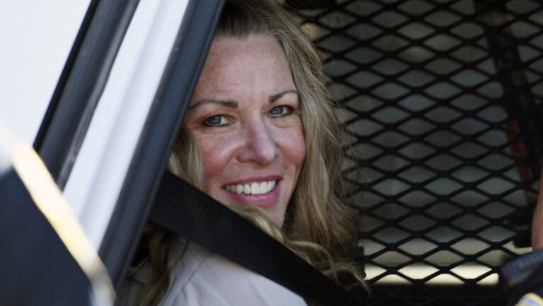 Mujer que mato a sus hijos dijo que Jesús la exonero