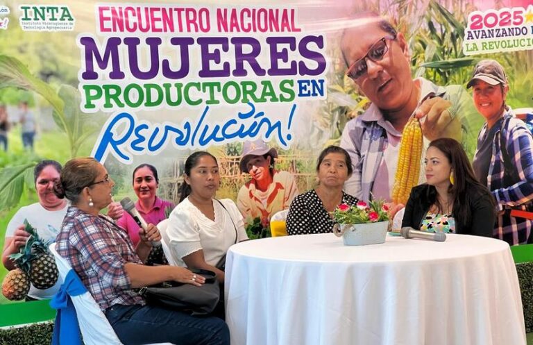 ¿Qué temas abordó el INTA en el Encuentro Nacional Mujeres Productoras en Revolución?