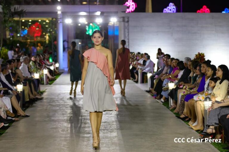 En honor a la mujer, Nicaragua Diseña realiza Pasarela