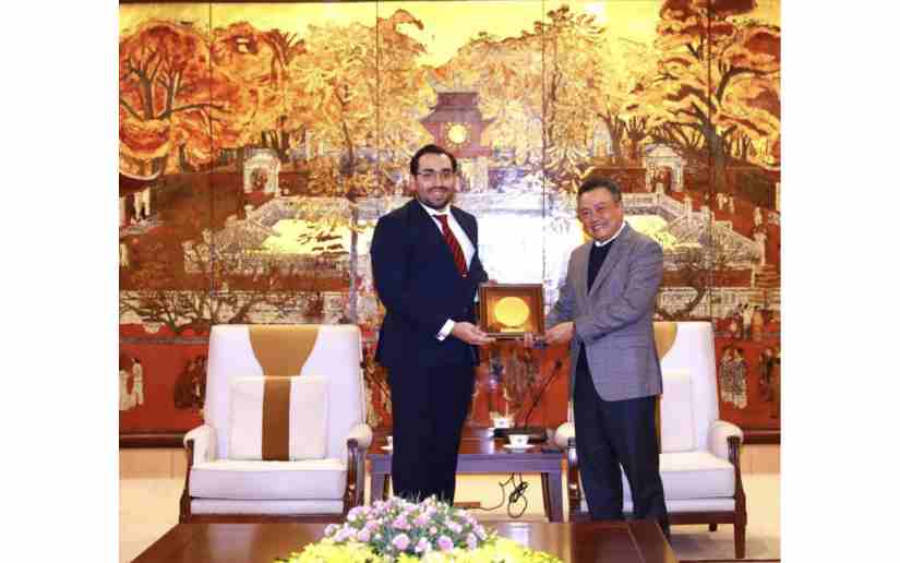 Nicaragua en encuentro con Presidente del Comité de Vietnam