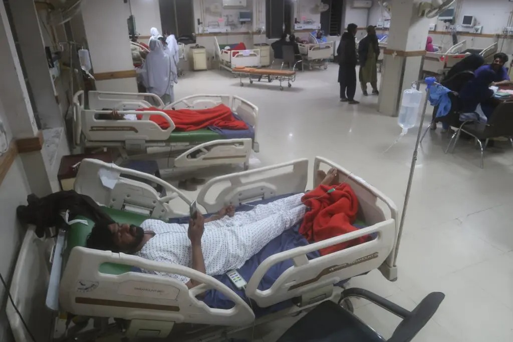 Pakistán reporta liberación de 400 pasajeros secuestrado