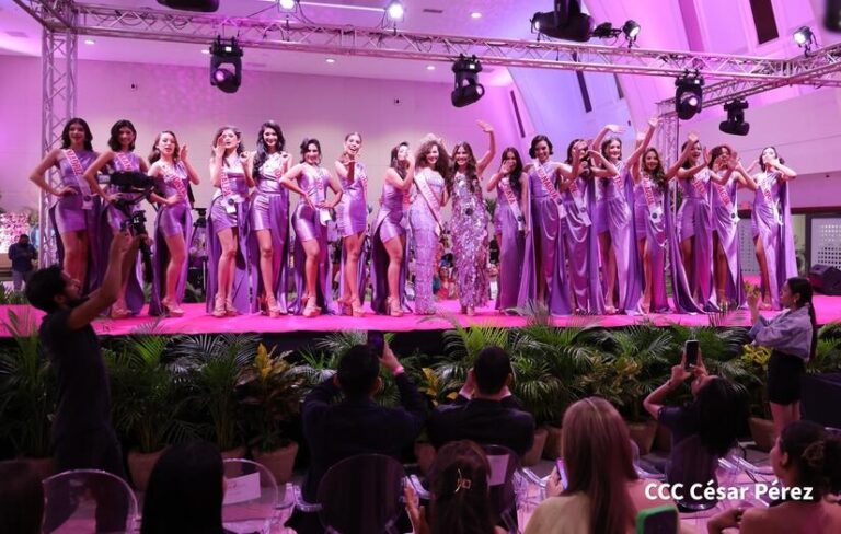 Presentan a las 16 candidatas oficiales del Miss Teen Nicaragua 2025