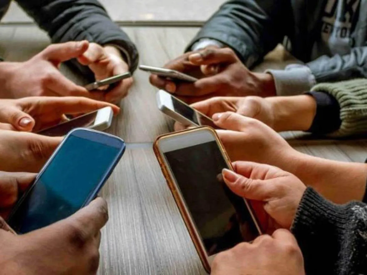 WhatsApp trabaja el tercer visto azul para alertar capturas de pantalla
