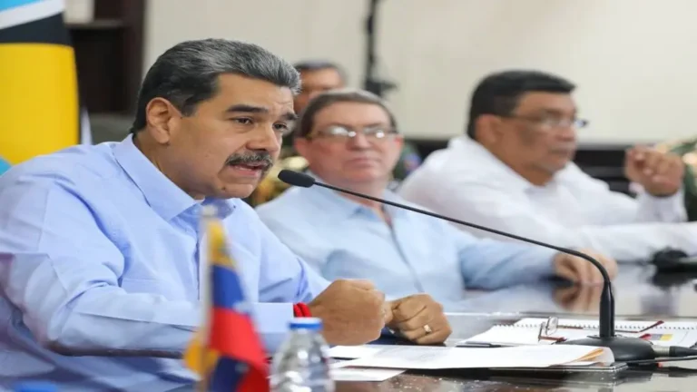 Maduro propone proyecto de transporte regional