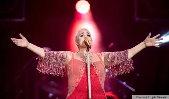 Lupita D’Alessio es hospitalizada por infeccion viral