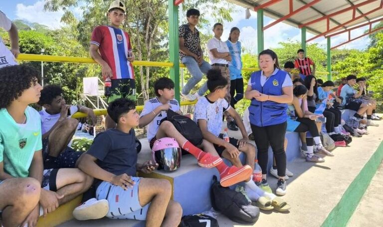 Mifamilia promueve la unión familiar para prevenir riesgos