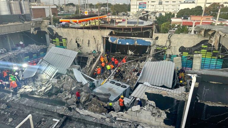 Aumenta a 113 los muertos por colapso de una discoteca en RD