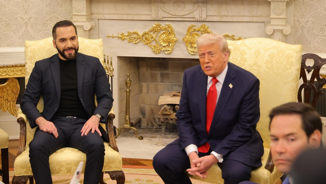 Bukele llega a EEUU para fortalecer relaciones y es alagado