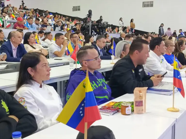 Delegación de emprendedores representan a Nicaragua en Venezuela