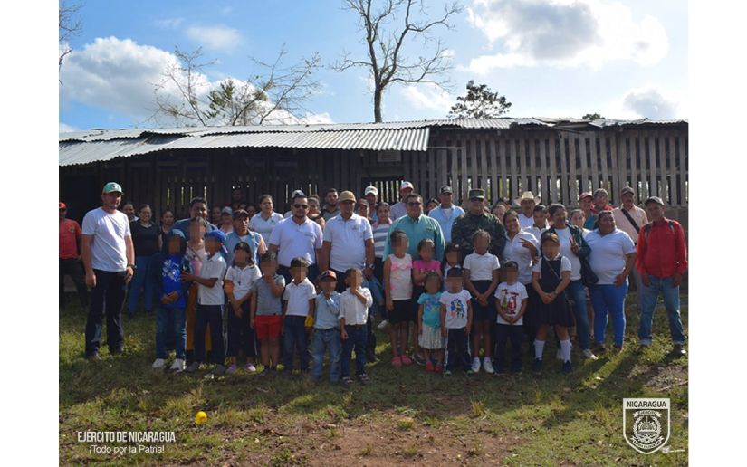 Destacamento Militar Sur en reunion con autoridades municipales