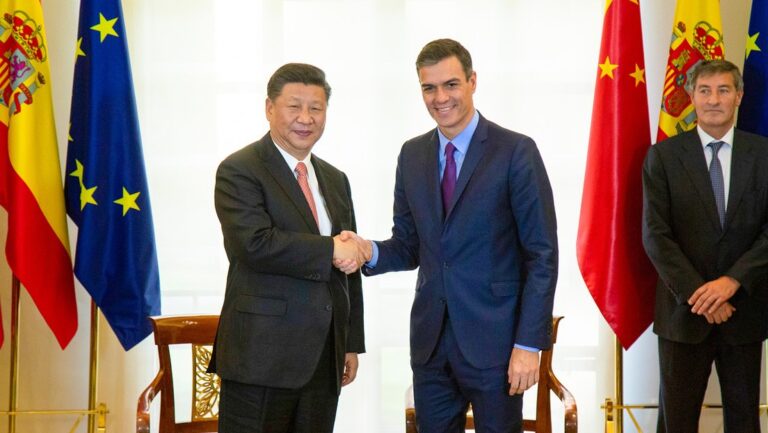 EEUU es quien intenta estrangular a otros países