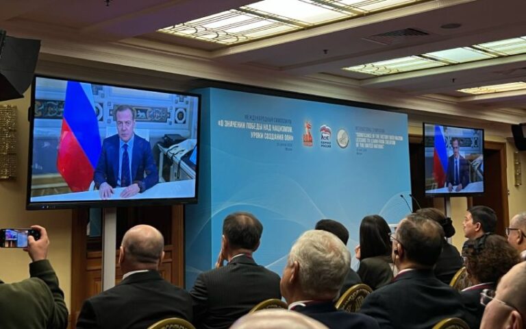 Embajadora de Nicaragua presente en simposio internacional Partido “Rusia Unida”