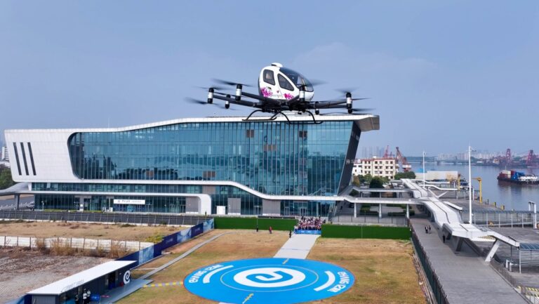 Emiten primeras licencias para aerotaxis en China