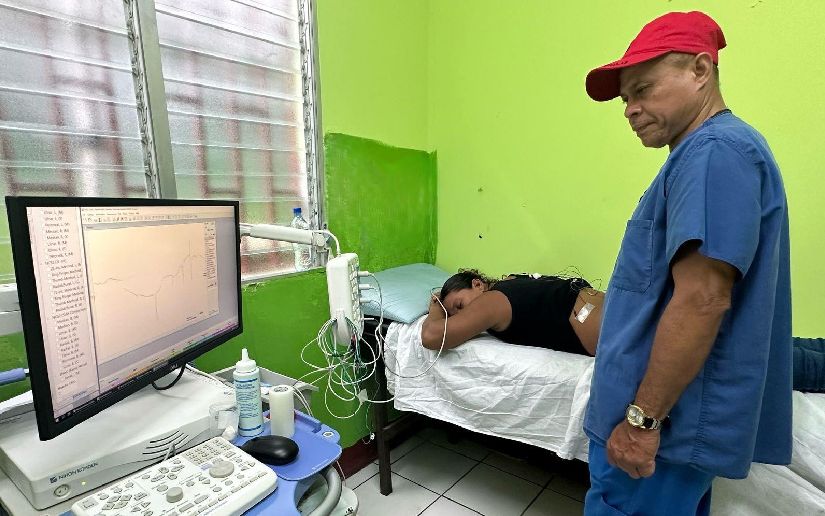 Familias de Rivas reciben atención en Ortopédica