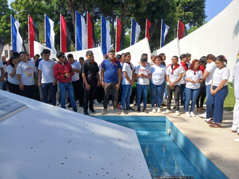 Juventud Sandinista rinde homenaje al comandante Tomás