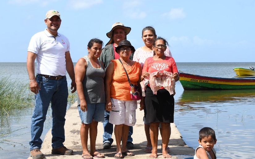 MARENA visita Cooperativa de Mujeres Pescadoras Artesanales