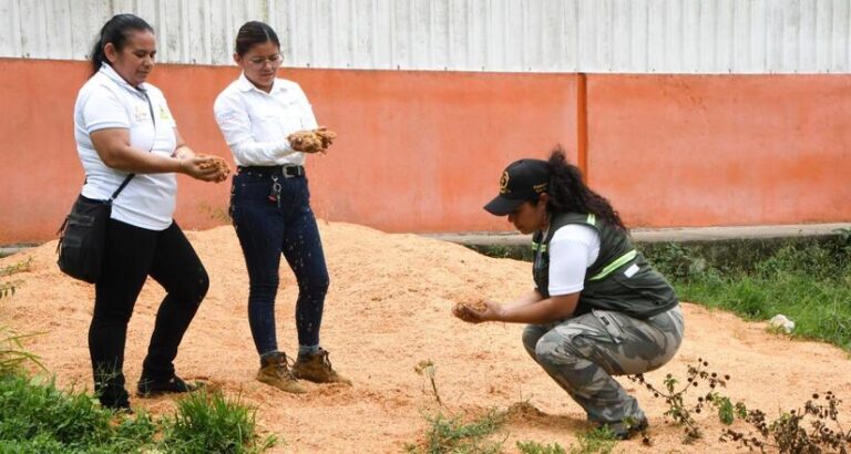 Marena visita cooperativa de mujeres en El Cuá
