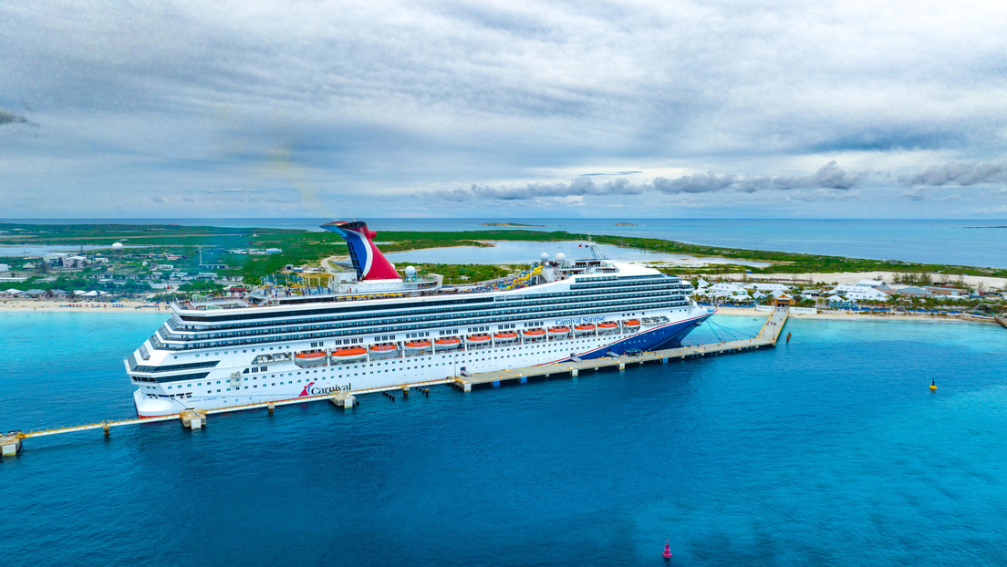 joven envía amenaza de bomba porque su novia se fue de crucero