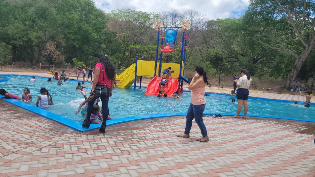 Inauguran en Condega un parque acuático