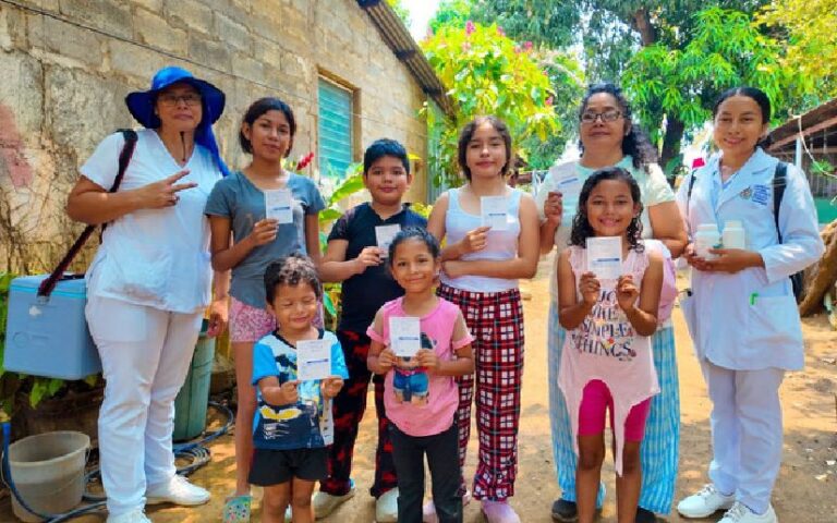 Campaña Nacional de Vacunación 2025 registra un cumplimiento del 79% de la meta